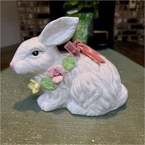 Vintage 1989 Ceramic Easter Bunny Rabbits Intricate Flowers